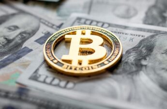 Robert Kiyosaki Breaks Down Bitcoin’s Growing Power Over the US Dollar