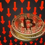 Bitcoin ETFs Experience Record $1 Billion Single Day Outflow