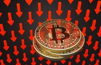 Bitcoin ETFs Experience Record $1 Billion Single Day Outflow