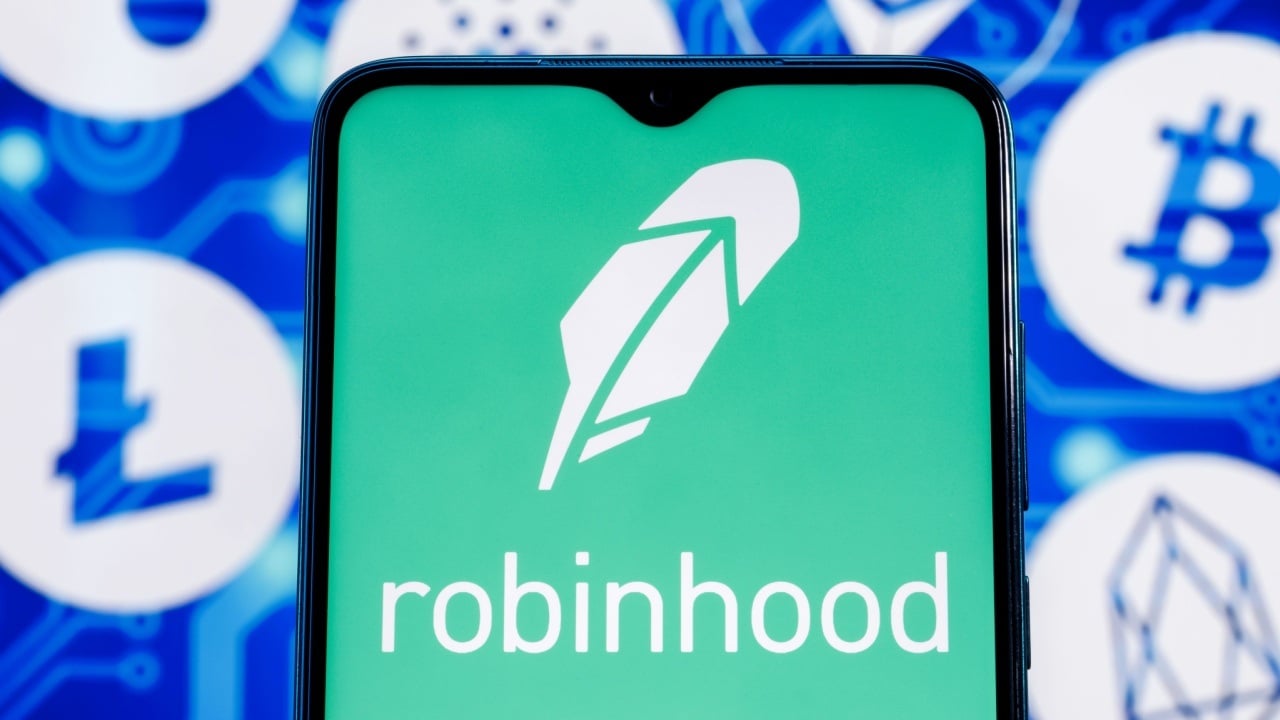 Robinhood Reports Record $1 Billion in Q4 Revenue, Crypto Trading Soars