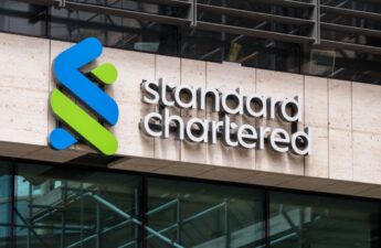 Standard Chartered Shares 5-Year Bitcoin Forecast, Sees BTC at $500K by 2028