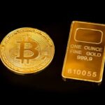 Bitcoin Drags Its Feet as Gold Hits All-Time High