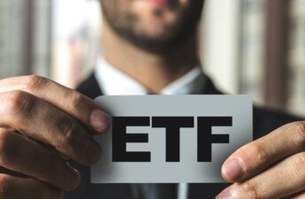 Crypto ETFs Remain Under Pressure With $371 Million in Outflows for Bitcoin and $22 Million for Ether