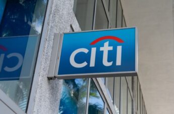 Fat Fingers: Citigroup Mistakenly Deposits $81 Trillion to Customer